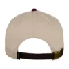 Czapka baseballowa w stylu uniwersyteckim