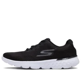 Go Run 400 Generate low Czarny/Biały