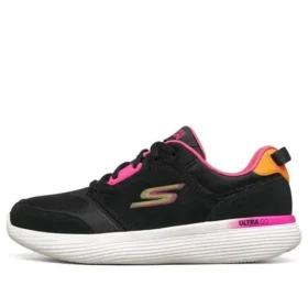 Go Run 400 V2 Low-Top „Black Pink”