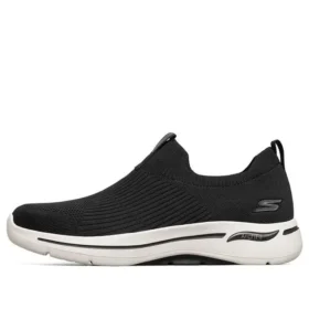 Go Walk Arch Fit „Black White”