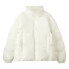 Krótka kurtka puchowa z serii Lifestyle „White”