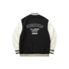 Kurtka baseballowa z nadrukiem liter „Tan White Black”