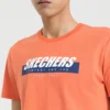 Męska koszulka z krótkim rękawem Skechers z nadrukiem, czerwona