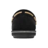 Niskie buty wsuwane Cozy Campfire, czarne