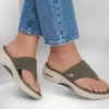 Sandały Go Walk Arch Fit 2.0 – Ashley Sandały Go Walk Arch Fit 2.0 – Ashley