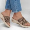 Sandały Go Walk Arch Fit 2.0 – Remi Sandały Go Walk Arch Fit 2.0 – Remi