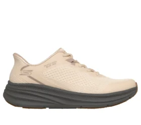 Skechers Slip-ins: BOBS Skillz – zbyt niezbędne