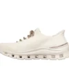 Skechers Slip-ins Martha Stewart: Arch Fit Glide-Step Pro – wyznaczają trendy Skechers Slip-ins Martha Stewart: Arch Fit Glide-Step Pro – wyznaczają trendy