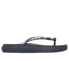 Slide-Ups Relaxed Fit: Asana Luxe – Żywe piękno
