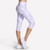 Spodnie capri GO FLEX z nadrukiem i wysokim stanem Spodnie capri GO FLEX z nadrukiem i wysokim stanem
