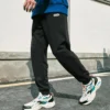 Sportowe spodnie z tkaniny „Black”